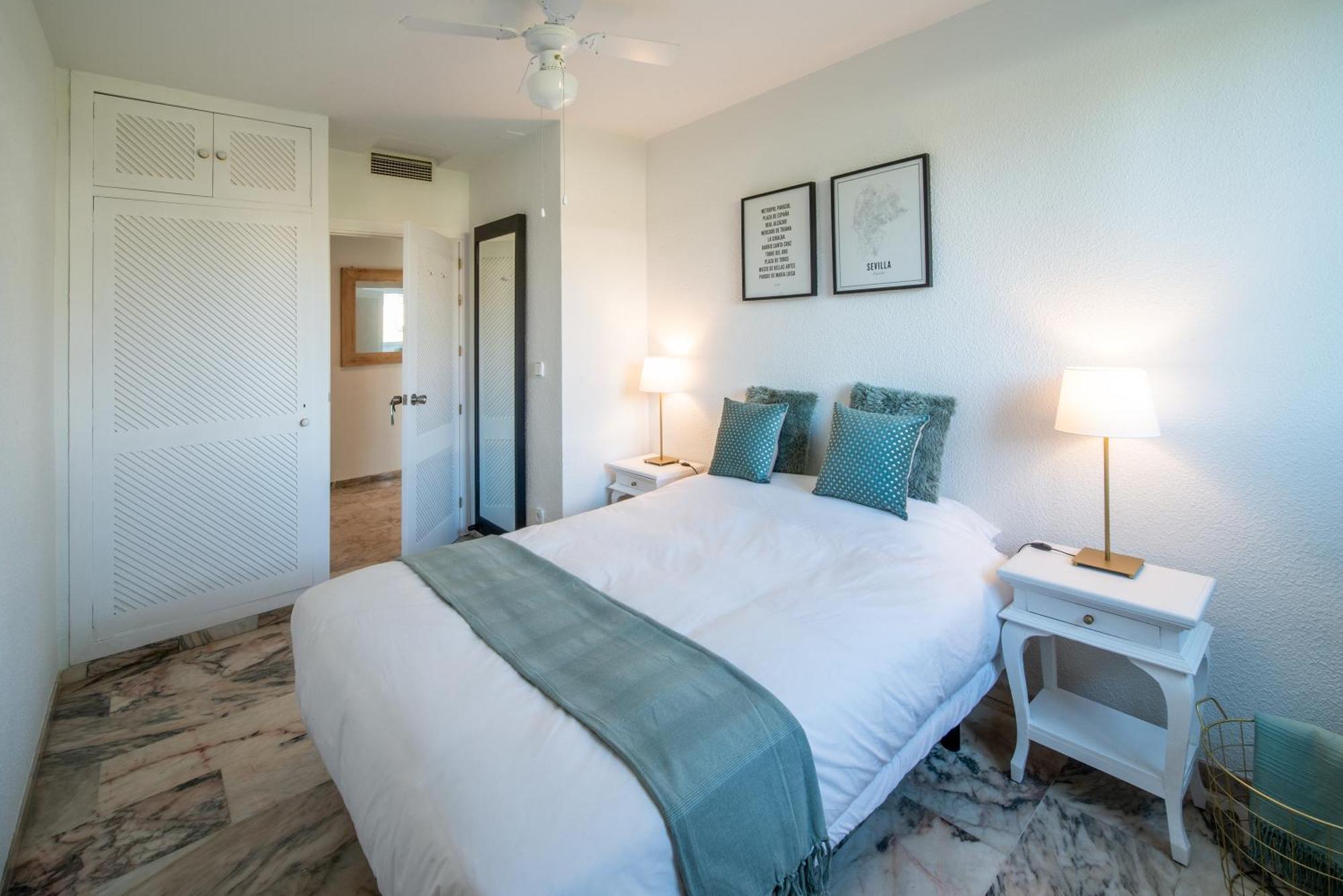 Hotel B&B Casa Arena Sevilla Tomares Εξωτερικό φωτογραφία