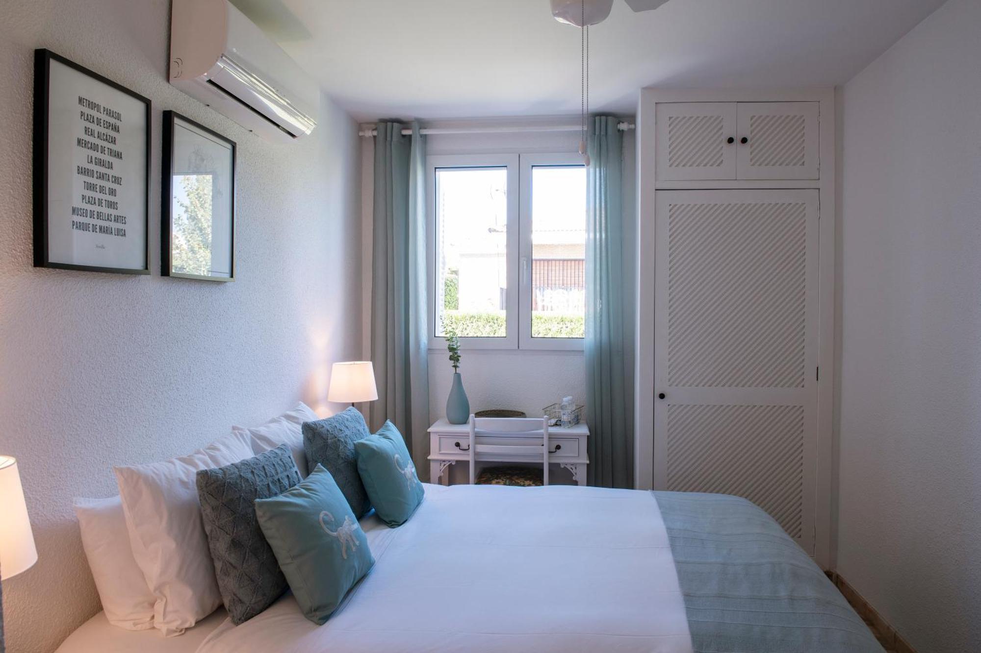 Hotel B&B Casa Arena Sevilla Tomares Δωμάτιο φωτογραφία