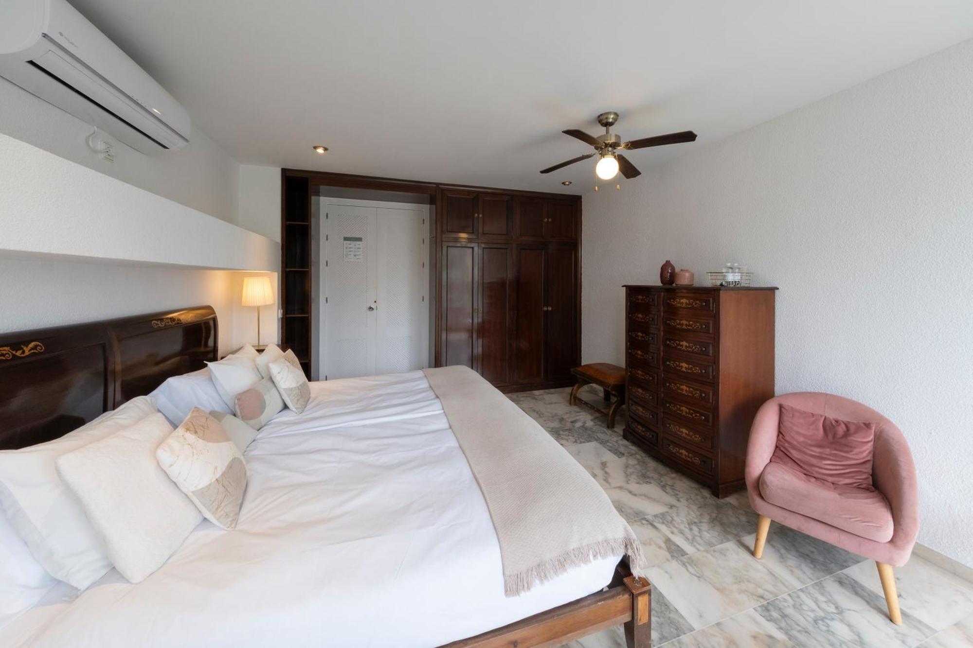 Hotel B&B Casa Arena Sevilla Tomares Εξωτερικό φωτογραφία
